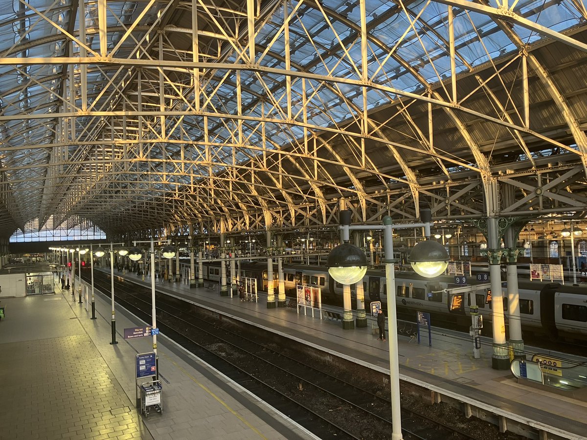 Good morning from Manchester Piccadilly! It’s a bright &amp; cold morning, but distinctly less windy today.  

However, some lines remain closed while they are checked to ensure they are safe for trains and passengers so please use <a href="/nationalrailenq/">National Rail</a> before you travel today!
