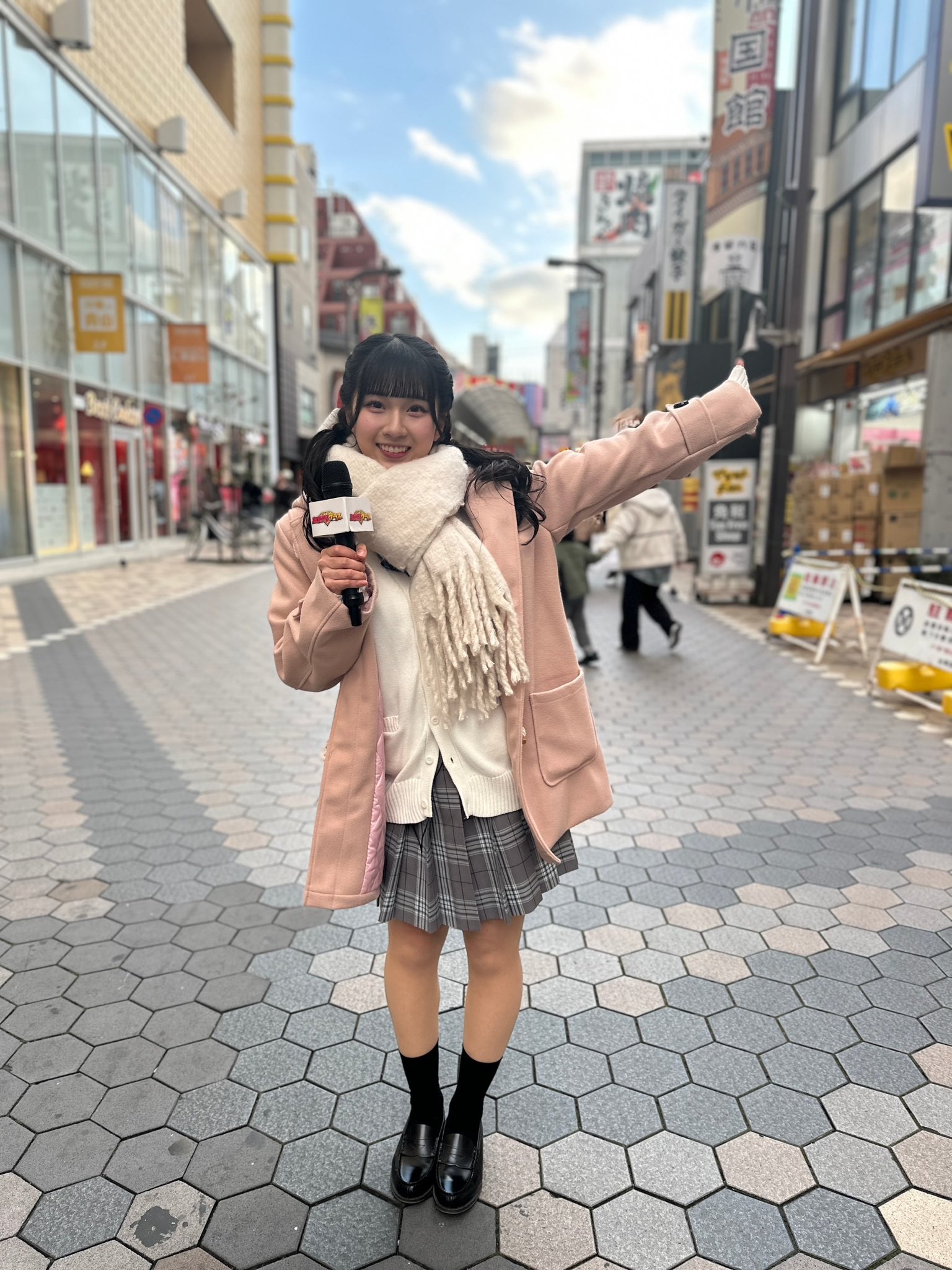 レ*ン様 天野香乃愛ビブス F_3IDW9aMAAgZ7m.jpg