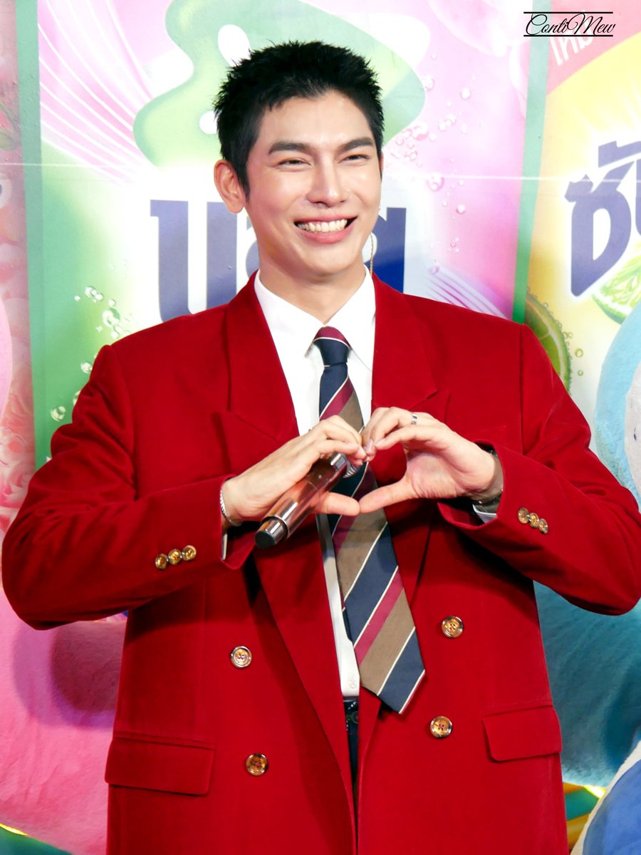 ContiMew's tweet photo. ความน่ารักของมิวมิว
MEW UNILEVER X MAKRO

@MSuppasit
#MewxMakroxบ้านสะอาดระดับเทพรับตรุษจีน2025 https://t.co/my3ZjxAy5K