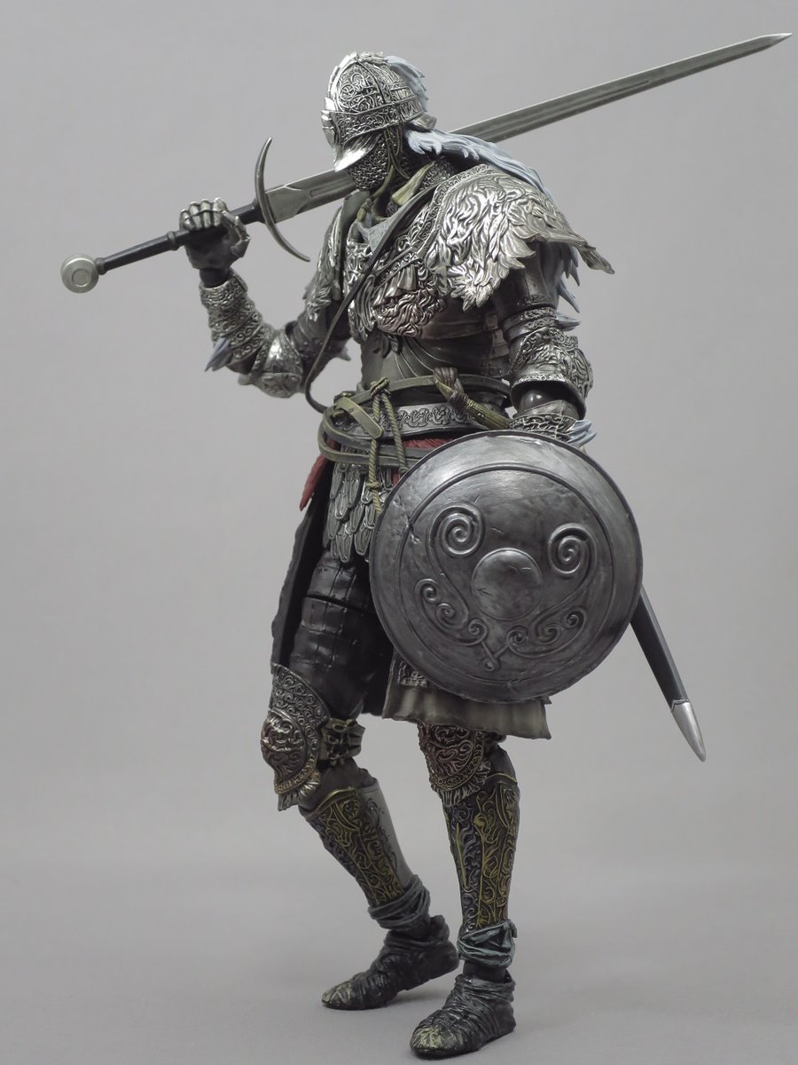 「figma624、狼の戦鬼。バルグラム装備一式の可動フィギュアです。初めてのfi」|個人要塞のイラスト