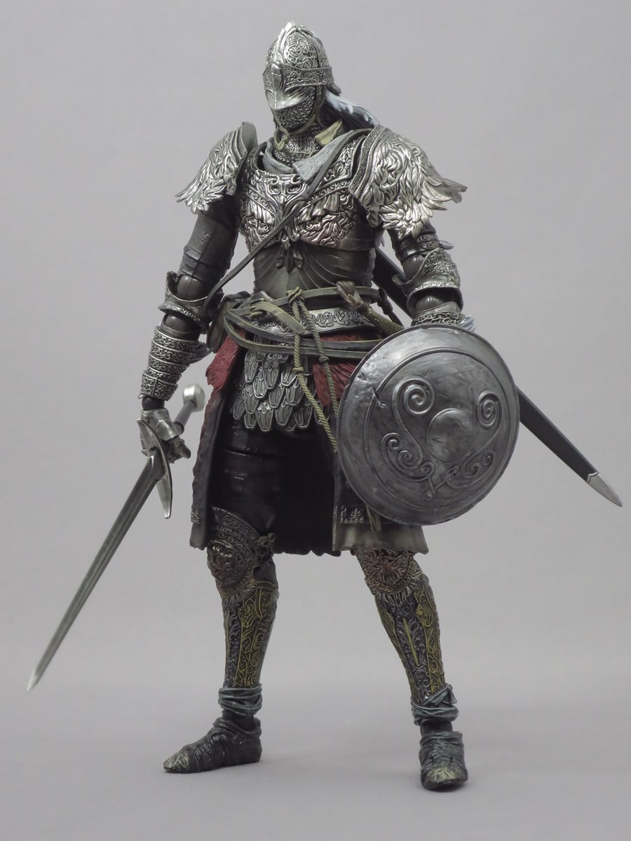 「figma624、狼の戦鬼。バルグラム装備一式の可動フィギュアです。初めてのfi」|個人要塞のイラスト
