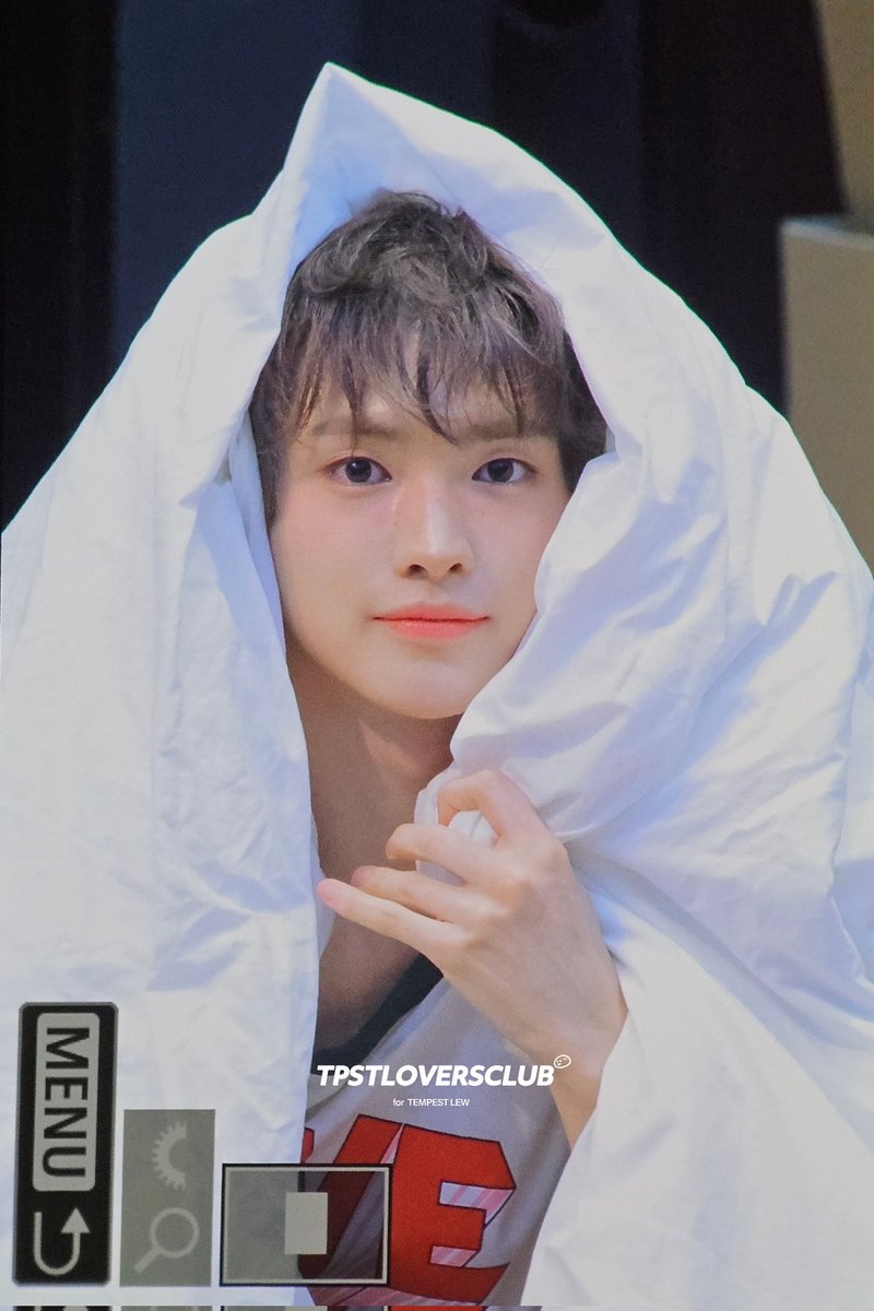 tpstloversclub's tweet photo. 250125 이거 할려고 이년 기다렸습니다

#이의웅 #루 #템페스트 #LEW #TEMPEST https://t.co/nIYYq0eamn