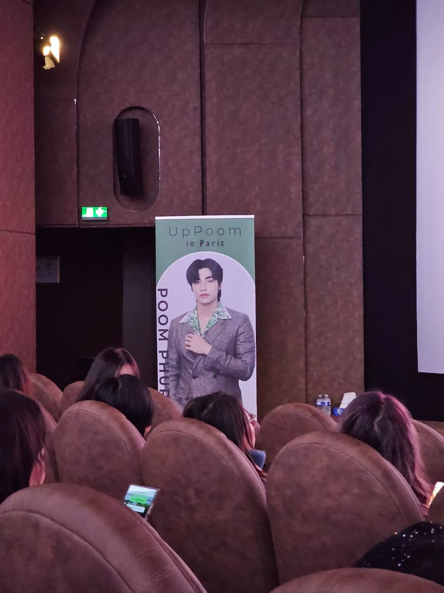 Linda12_29's tweet photo. Have fun and look forward to your wonderful performance.🥳🥳🥳🥳

UPPOOM IN PARIS
#UpPoomFanmeetinginParis https://t.co/BuFh5cw0OC