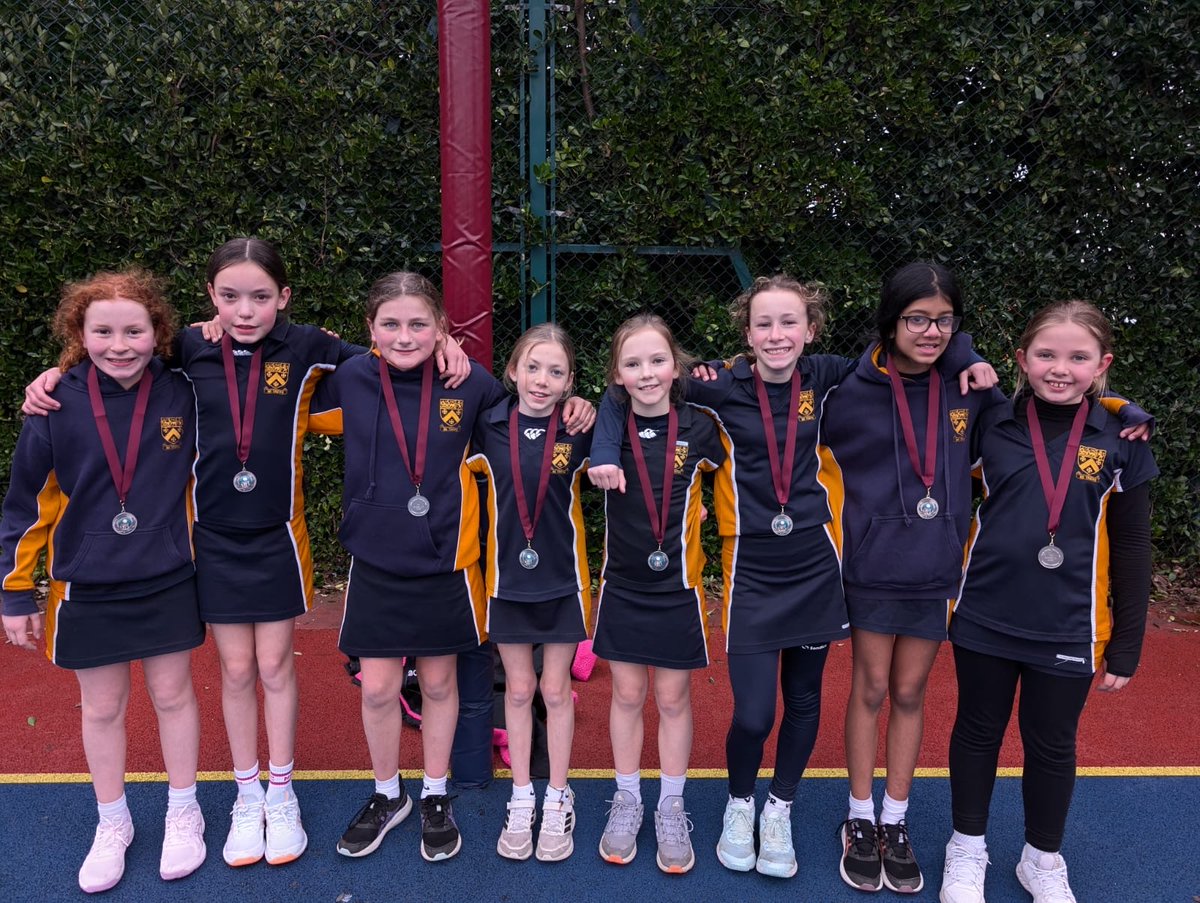 Handcross Park tweet media