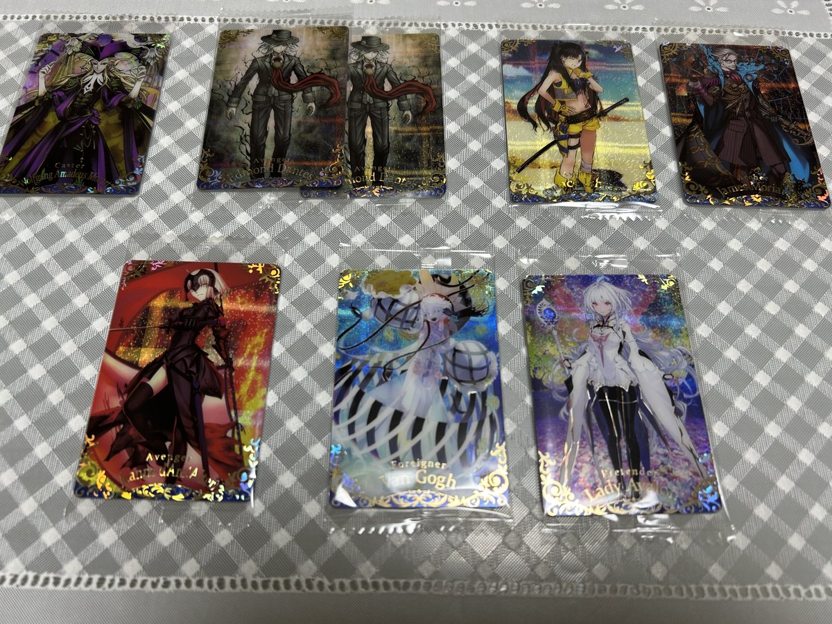 yuto_gds's tweet photo. 【交換】Fate/GrandOrder FGO ツインウエハース 特別弾

譲：画像参照

求：アルジュナ〔オルタ〕

お気軽にお声かけ下さい。
宜しくお願いします。 https://t.co/WashuPIRAq