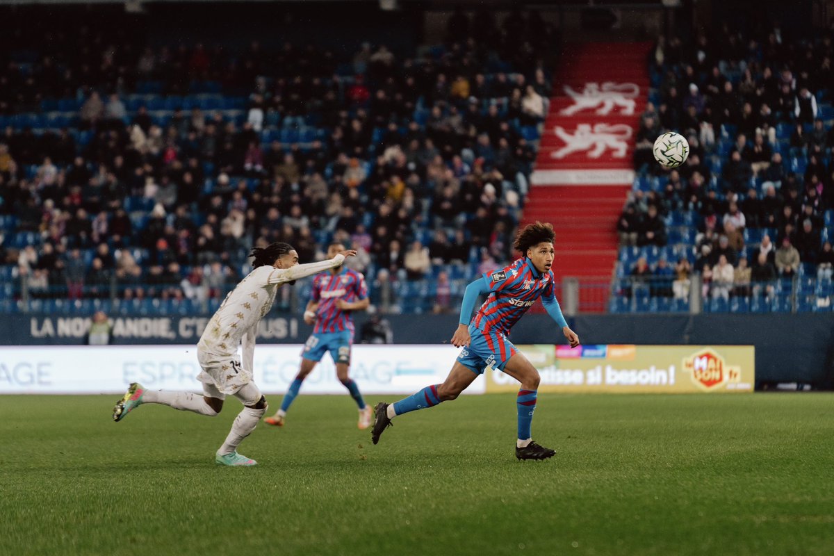 KappaFrance's tweet photo. Revivez le match @SMCaen 🆚 @EAGuingamp d’hier ! ⚽

#kappassico #kappa https://t.co/BTSZDG5MoX