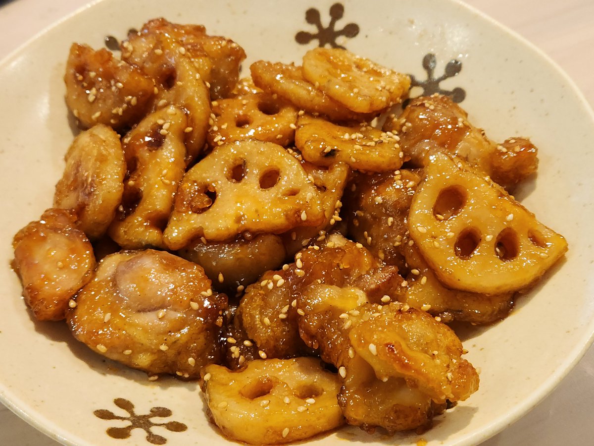 tetsublogorg's tweet photo. 【お願い】
れんこんは…

レンチンして切ってください！！
レンチンして切ってください！！
レンチンして切ってください！！

レンチンすることで、切るときに割れにくくなります！！

試してみて！！ https://t.co/0lr7Br1hfo