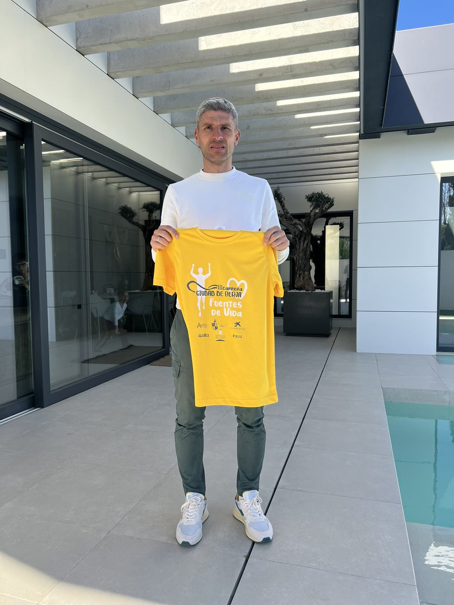 Animamos a todos nuestros amig@s a participar y colaborar en esta acción solidaria tan importante a favor de ARGAR (Asociación de Padres de niños con cáncer de Almería). No os quedéis sin vuestro dorsal. 
<a href="/Lima1180/">Ant.david Perez Maldonado</a> #carrerafuentesdevida