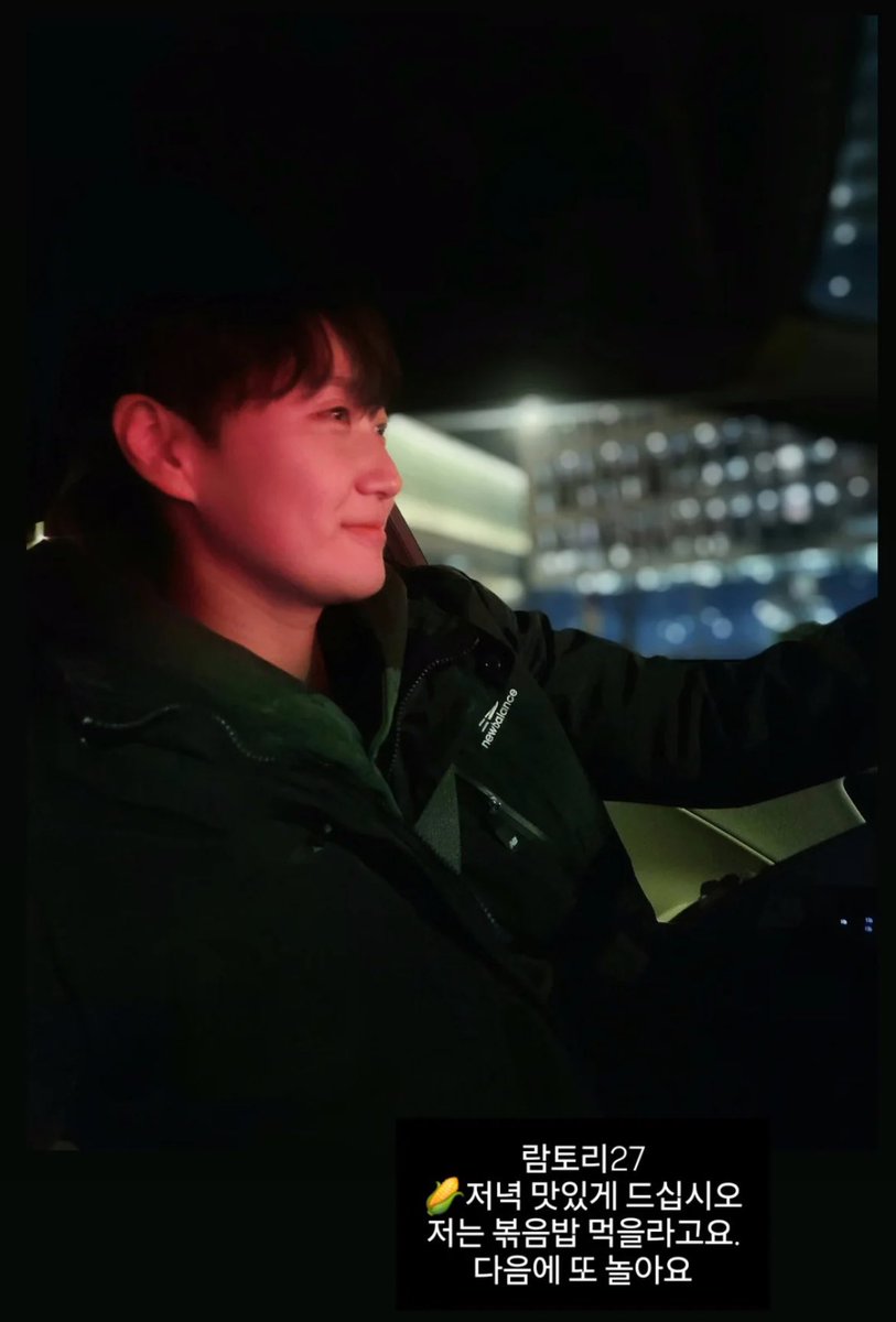 jjungsanim's tweet photo. 머리쥐뜯음 https://t.co/Sx4AzoAlsE