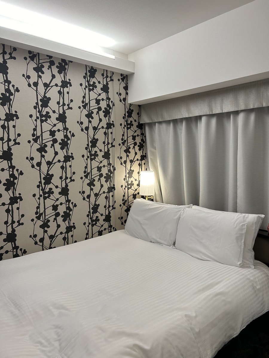 kforkinsley's tweet photo. SAVE POSTINGAN INI BUAT LIBURAN KE JEPANG NANTI!!

Aku mau rekomendasiin hotel yang HARGA TERJANGKAU, DEKET STASIUN &amp; BERSIH!! 💌✨ https://t.co/63pe70UC2B