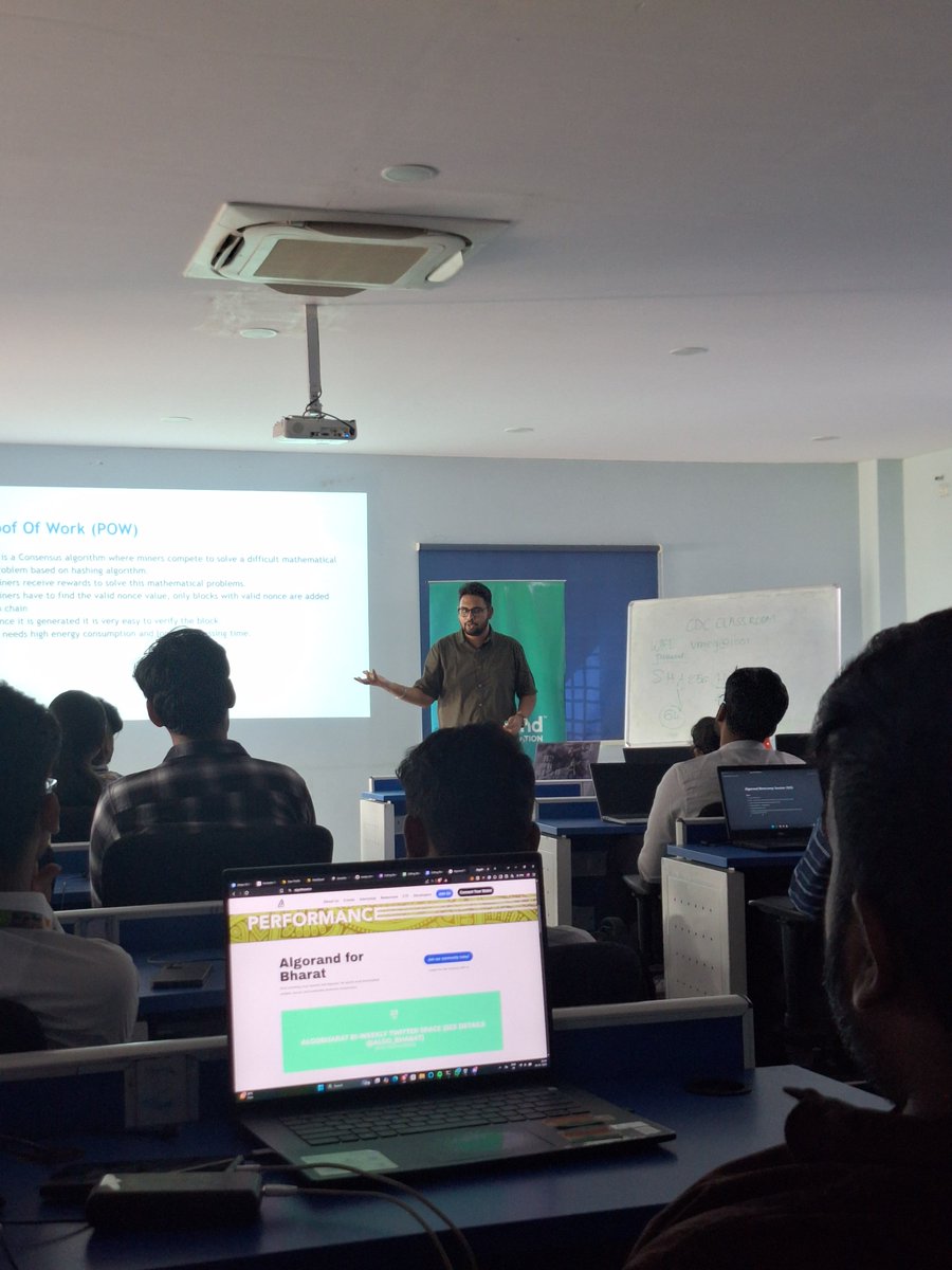 2210_vj's tweet photo. Algorand 2 - Days Bootcamp
The thing I liked the most in the bootcamp is how the Developers explained about the DApps and their working and hands on session on the DApps.

#AlgoCampHyd https://t.co/ppv7n5Uwv7