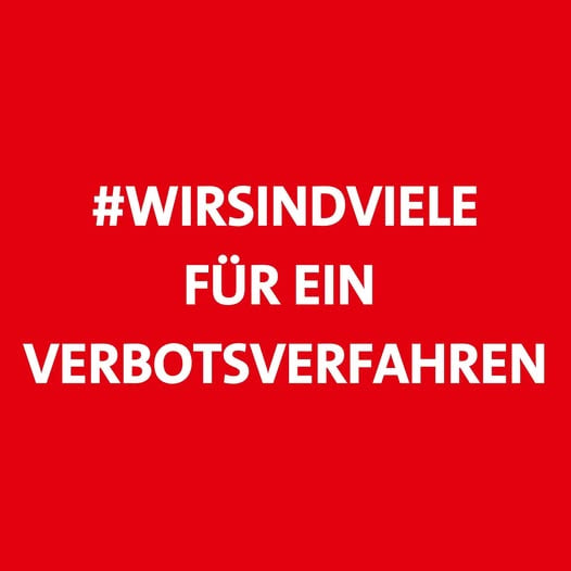 Montag soll über das Thema im Bundestag debattiert werden.
Setzen wir ein Zeichen!
Teilen und liken wo immer ihr die Kachel seht.
#wirsindviele