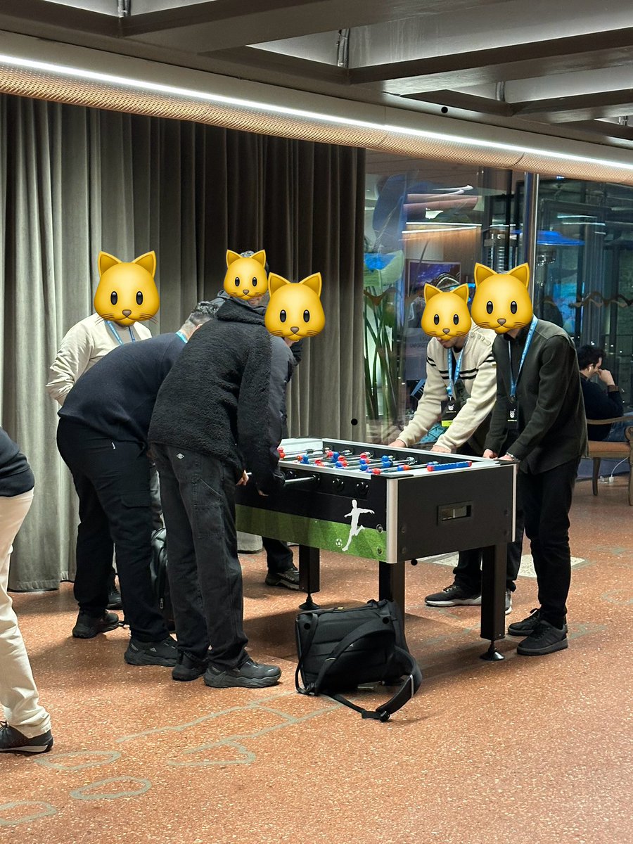 Locked in football trenches at #catstanbul2025 🐱

Winner gets $JUP 🪐 <a href="/weremeow/">meow</a>
