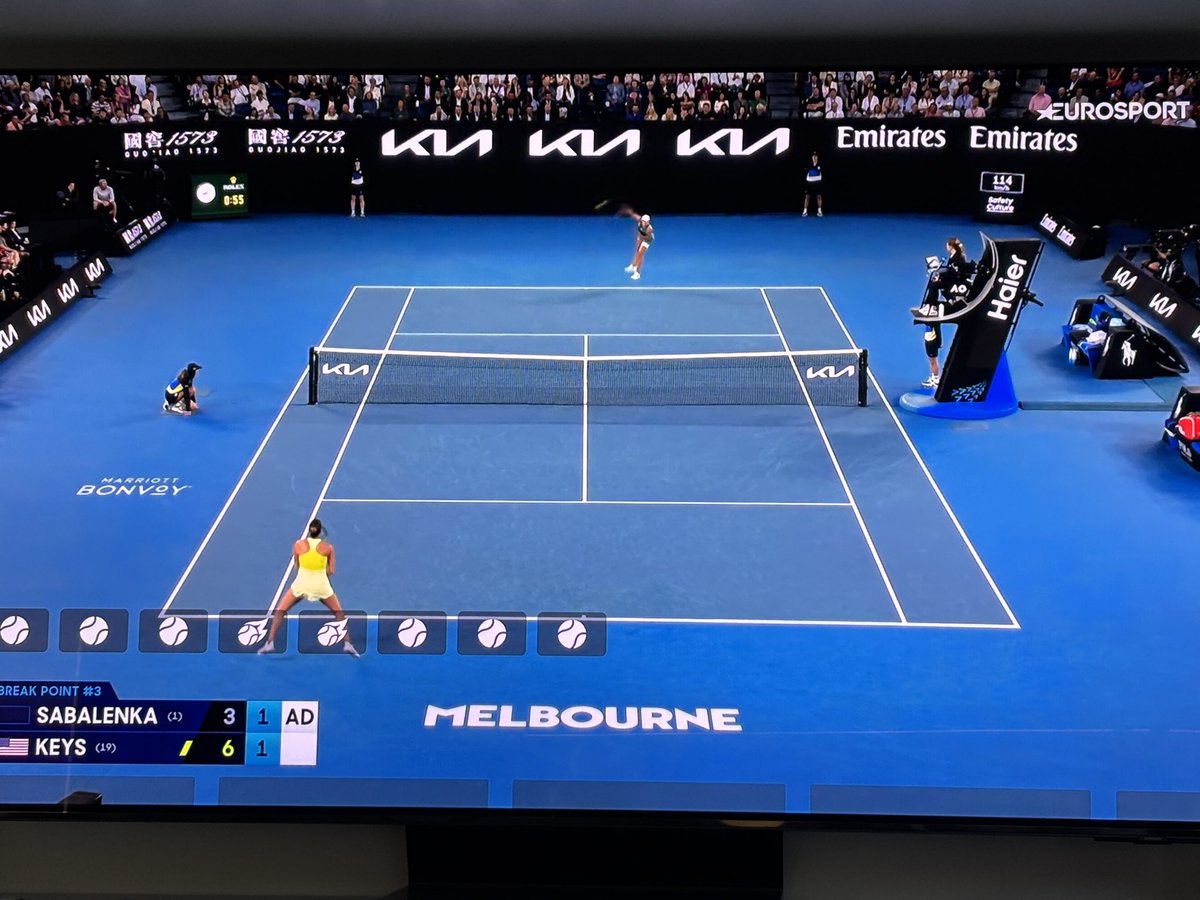 tluck's tweet image. Does anyone know that these tennis ball icons are for on @eurosport @discoveryplusUK ? #AustralianOpen