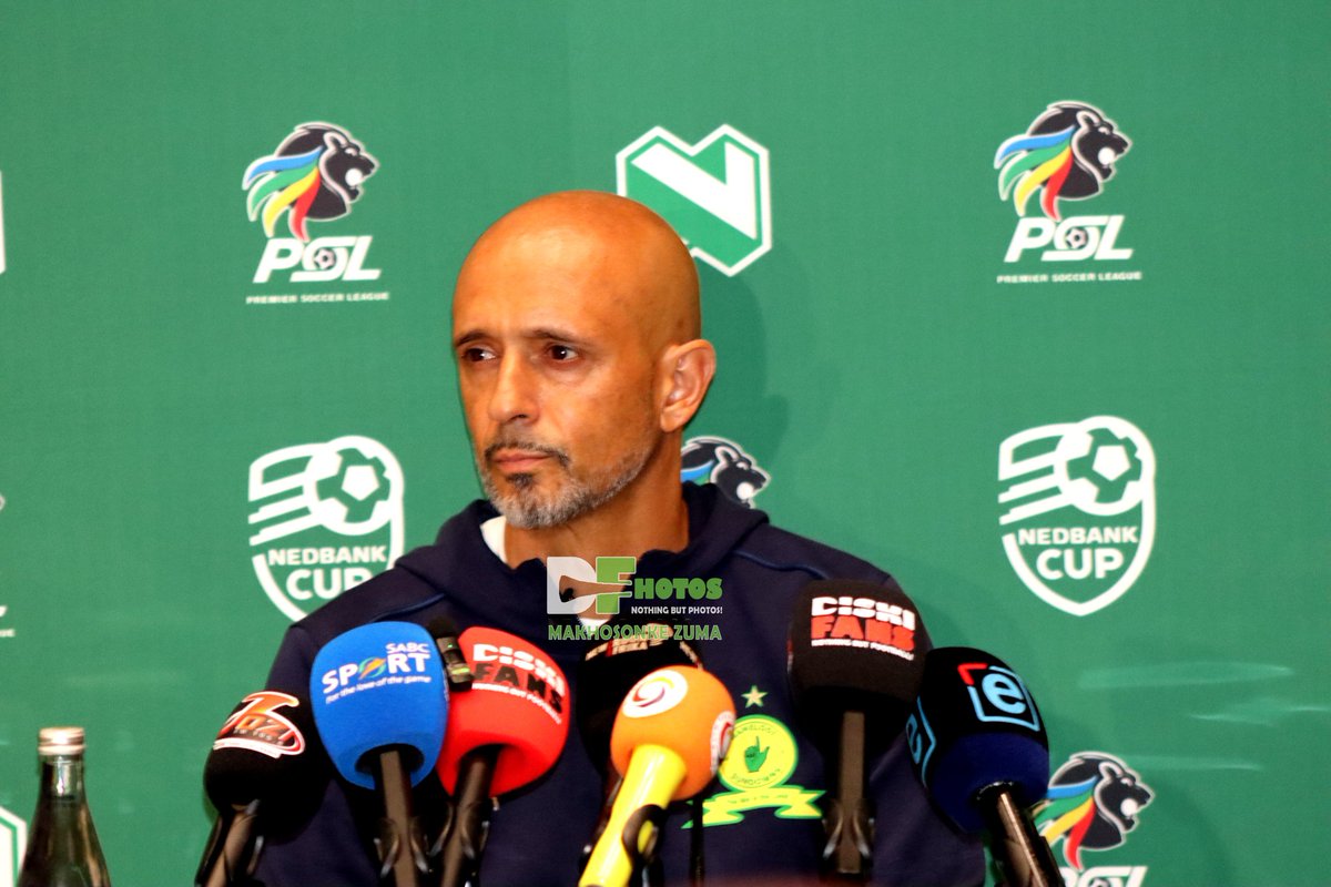 diskifhotos's tweet photo. Pre-Match Press Conference with Mamelodi Sundowns coach Miguel Cardoso ahead of their game against Sibanye Golden Stars at Loftus Versfeld Stadium on Saturday, 25 January 2025. #DiskiFhotos #NedbankCup #MamelodiSundowns #MiguelCardoso #LoftusVersfeldStadium #GoldenStars #Nedbank https://t.co/NusQH2ChUf