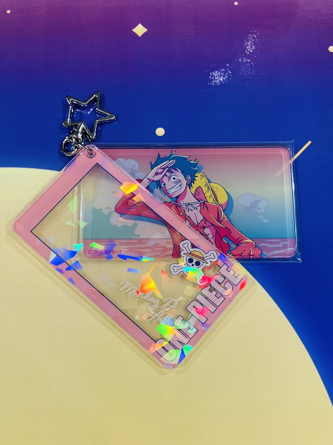 ワンピース　麦わらストア　ホログラムアクリルキーホルダー ワンピース 麦わらストア ホログラムアクリルキーホルダー ブルジュラ