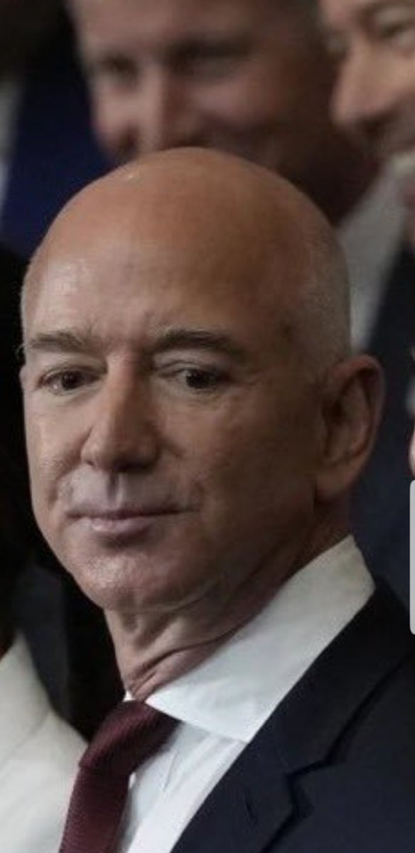 universenus's tweet photo. #Canada 🇨🇦 boycott this overgrown rat #JeffBezosAmazon! We stopped doing business with Amazon in past 20 years
#FreeSpeech mfs #cndpoli https://t.co/3rKu4PHNFZ