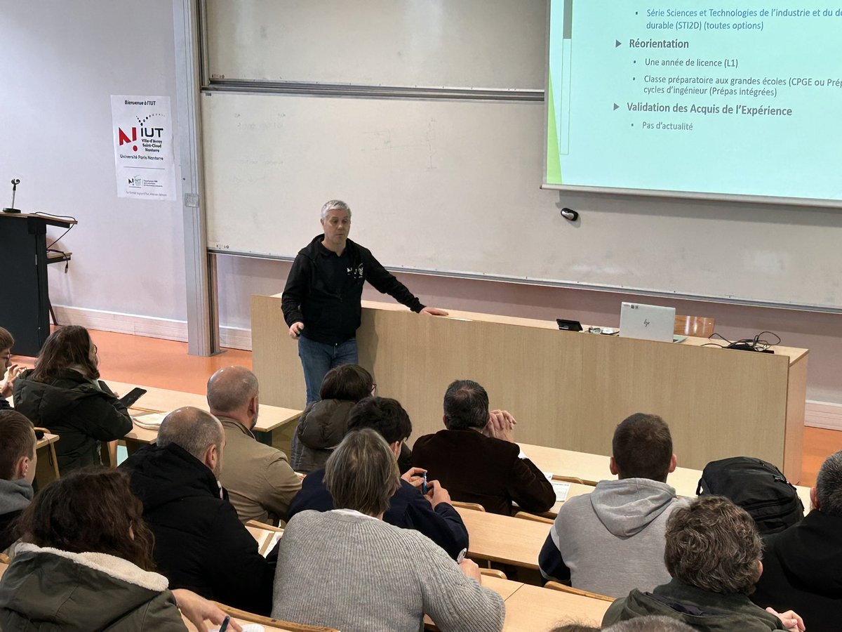 IUT de Ville d'Avray tweet media