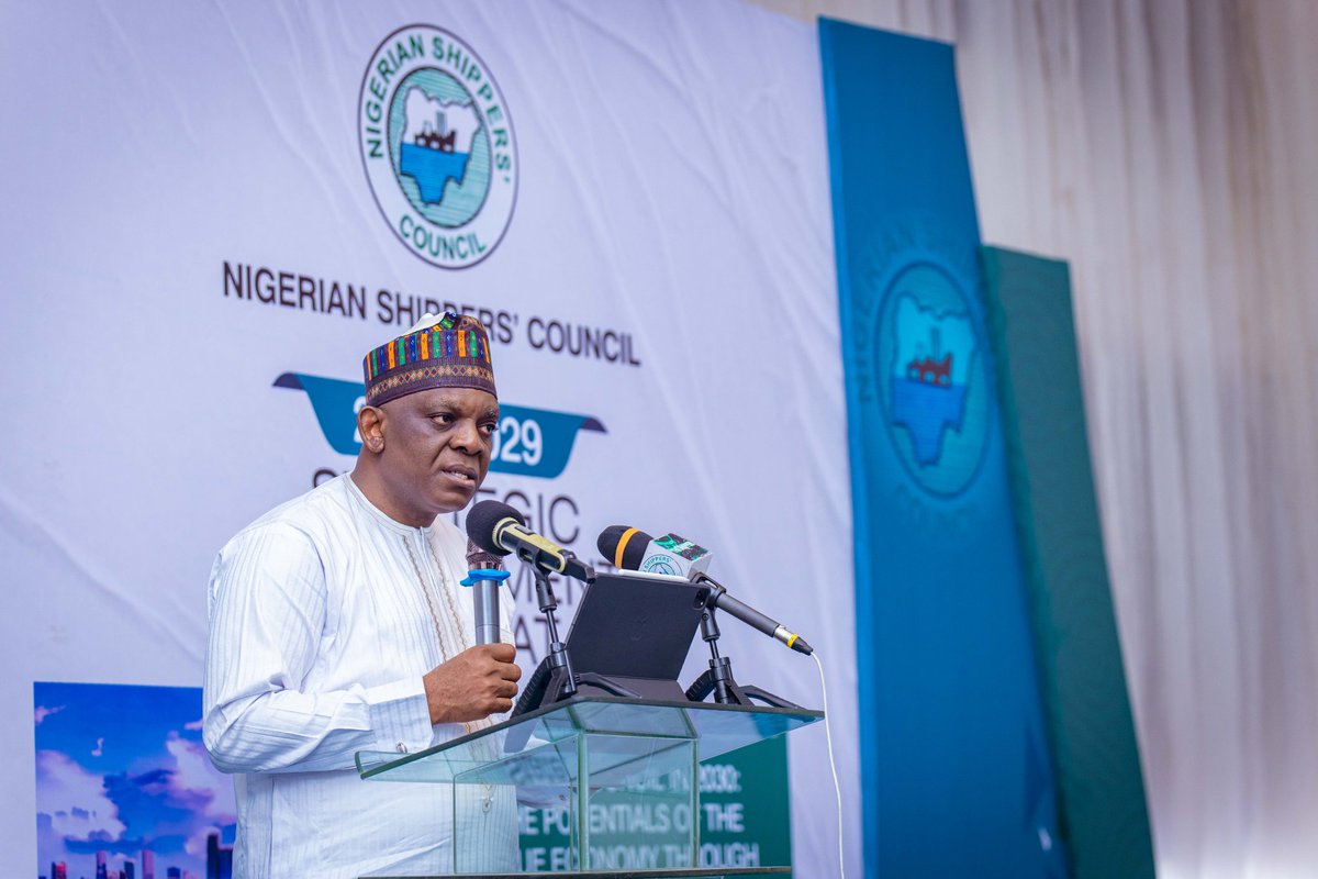AkutahPius's tweet photo. This week, Top Management of Nigerian Shippers' Council @NgShippers and I, unveiled a 5-year strategic plan and renewed commitment to implement the International Cargo Tracking Note (ICTN) during our 2025 Management Retreat in Ibadan. #MaritimeStrategy #ICTN #NSC #NPERA#Shippers https://t.co/ylB3eikF2h
