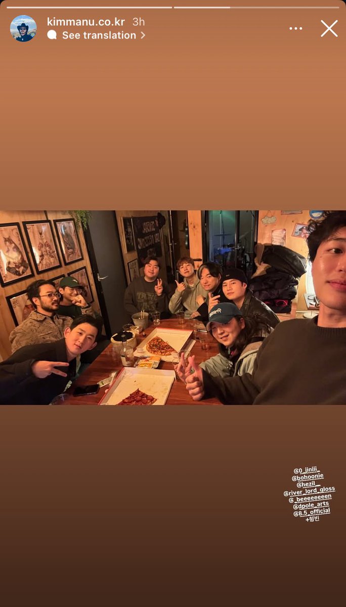 junhaera's tweet photo. legit, mini reunion sb fam https://t.co/U4ehpbyFKM