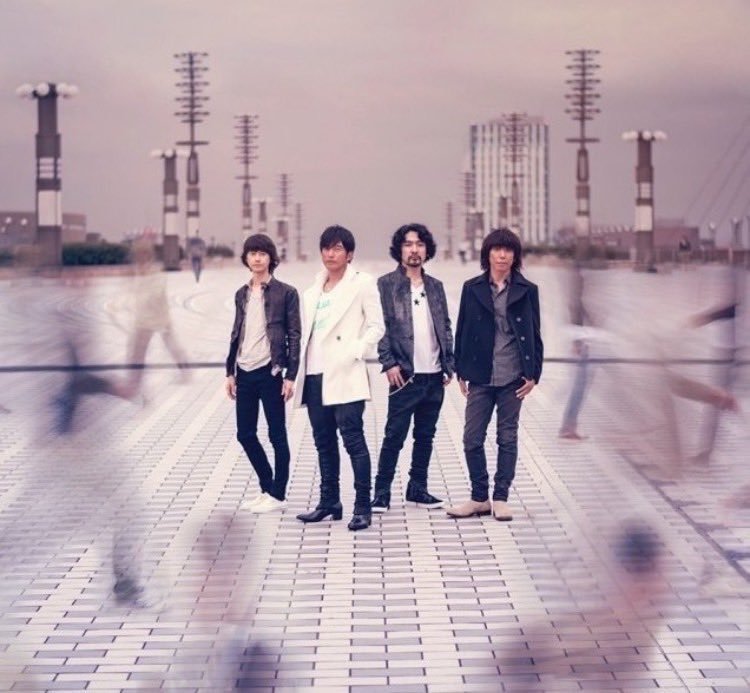 UWmv0q's tweet image. ミスチルごっこしてきた笑
風強かった😂
髪ぼさぼさ笑