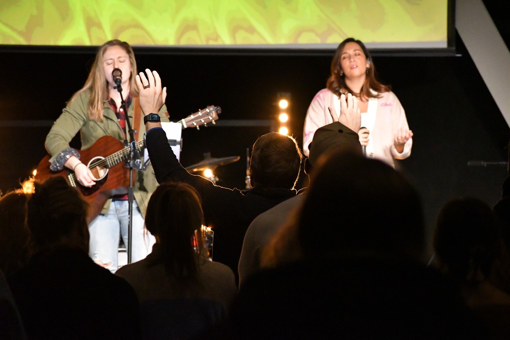 kingcitylex's tweet photo. We can't wait to worship with you tomorrow as we continue our series –– Holy Habits –– See you at 10AM! https://t.co/RffIIeqwq7