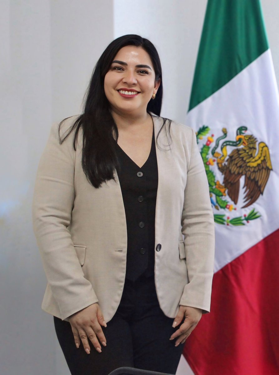 AlhelyMedina's tweet photo. Buenos días a todas y todos 💜
“La unidad no solo fortalece al pueblo, sino que hace posible el cambio que todos soñamos.” - Felipe Carrillo Puerto
#AlhelyMedina♥️ #DiputadaLocal #Hidalgo #Distrito01 #ConsejeraNacional https://t.co/pWee8ZygiK