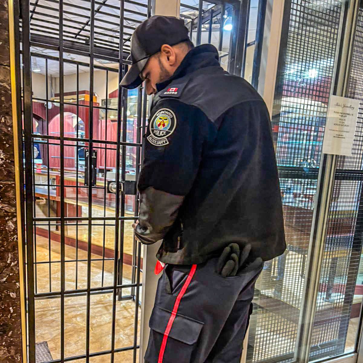 Toronto Auxiliary Police 31 DIV tweet media