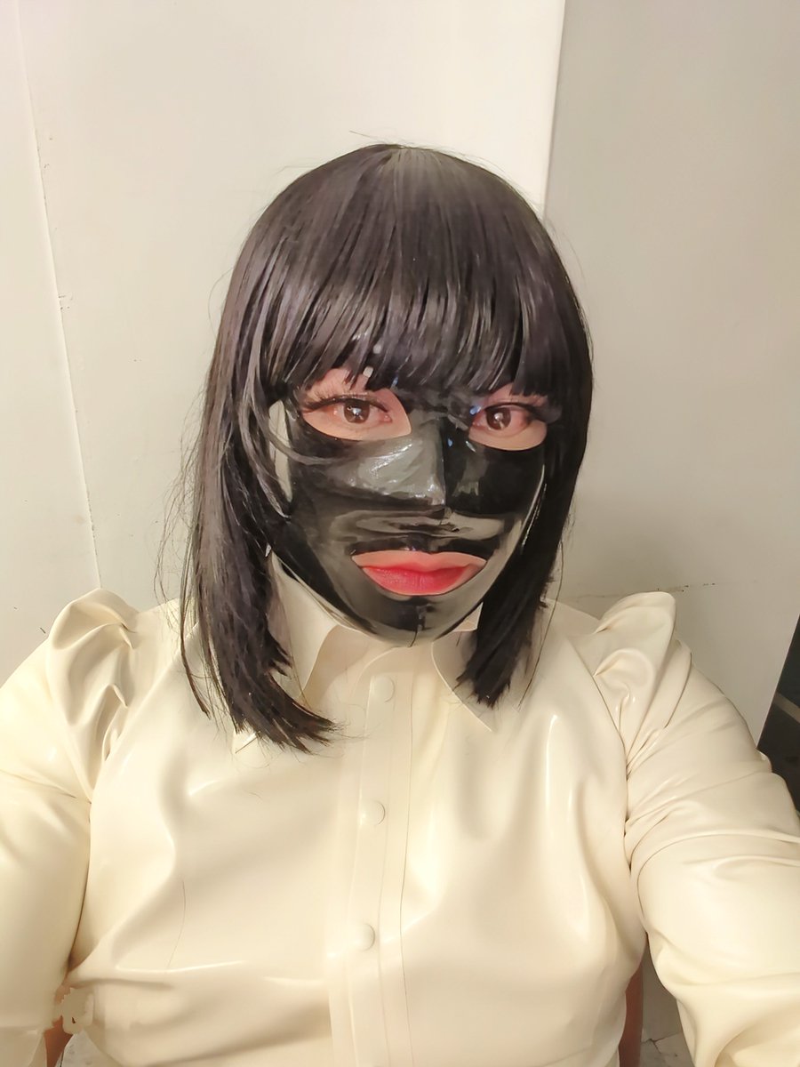 Mrbean93192990's tweet photo. #GomBar でーす
#rubber #latex #crossdress #ラバー #ラテックス #女装 #LBASE #libidex https://t.co/Ojl9Z606Hm
