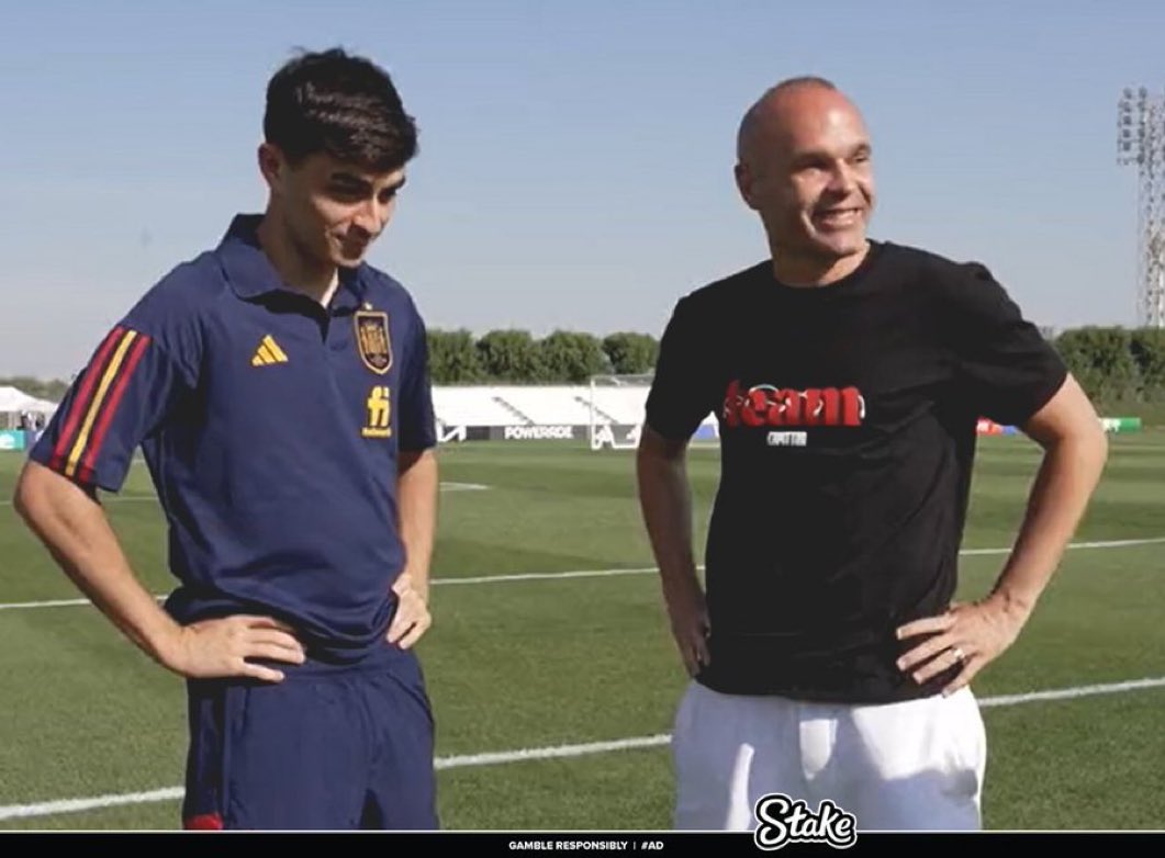 🗣️Iniesta: "¿Pedri es como yo? Espero que sea mejor que yo. Queremos lo mejor para nuestro equipo y le deseamos lo mejor a él y que volvamos a ganar títulos y gloria, este año queremos la Champions".

[Vía <a href="/BarcaUniversal/">Barça Universal</a> ]