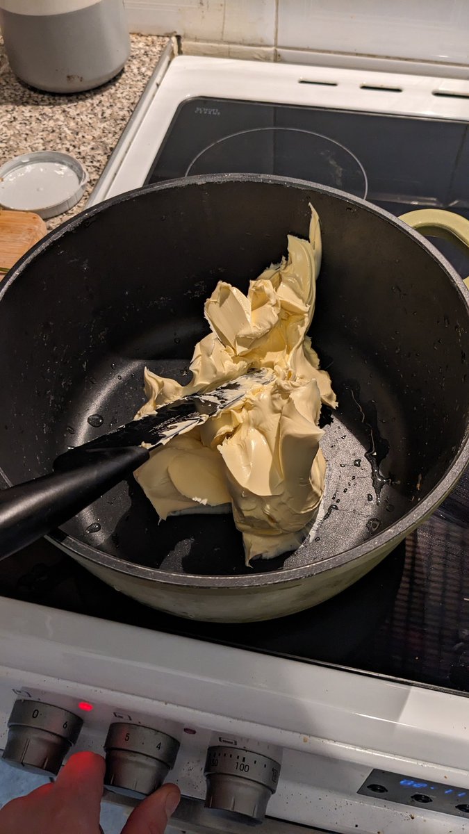 ValhallaBody's tweet image. gm

making cannabutter

#cannabutter