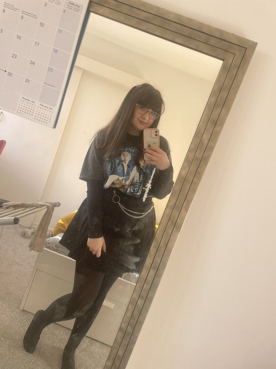 angelyphan's tweet photo. lol not used this acc since 2018 but feels like a disservice to myself if i don’t post!
ready for the best day of my life! doing this for 13 year old me. TIT london time!!!!
#danandphil #terribleinfluencetour https://t.co/inHvdRaQKg