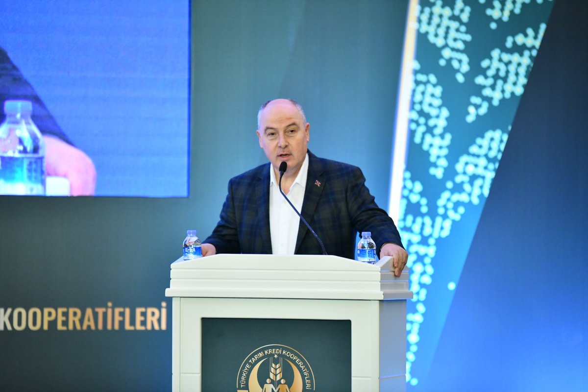 tarimkredi's tweet photo. Tarım Kredi Kooperatifleri Denizli Bölge Birliği Kuruluş Genel Kurul Toplantısı, Denizli Valisi Ömer Faruk Coşkun, Merkez Birliği Yönetim Kurulu Üyeleri ve Tarım Kredi Genel Müdürü Hüseyin Aydın'ın katılımıyla gerçekleşti. https://t.co/RZ1AEpZNVF