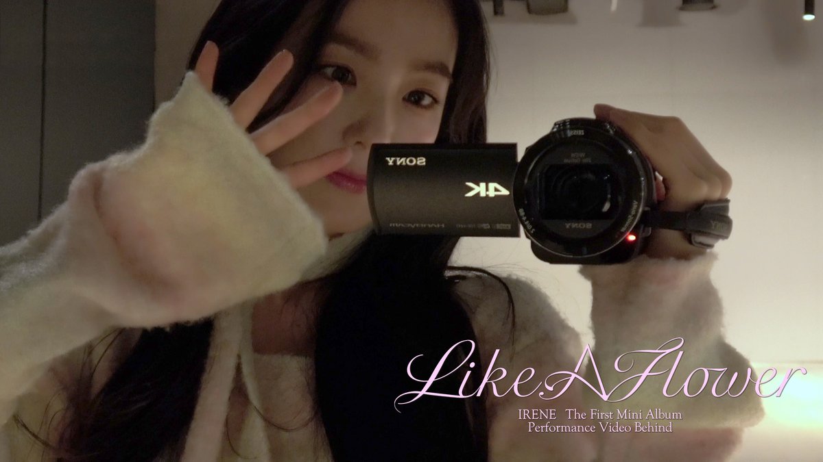 RVsmtown's tweet photo. IRENE 아이린 ‘Like A Flower’ Performance Video Behind
 
https://t.co/Dql7EToJQL
 
#IRENE #아이린
#LikeAFlower #IRENE_LikeAFlower
#RedVelvet #레드벨벳
#DancePractice #Behind https://t.co/jLvVMpbAHt