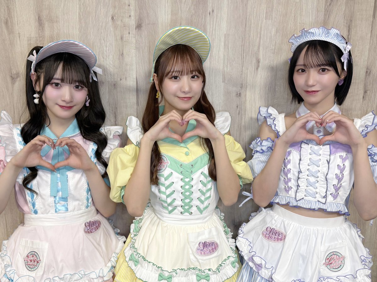 18thシングル 発売記念
"スペシャルリリースイベント"
ご参加いただきありがとうございました🩷˒˒

明日1/26(日) は
埼玉・イオンレイクタウンkaze 翼の広場
にて開催予定です!!
どうぞお楽しみに⟡.·

▼各部の詳細はこちらから
equal-love.jp/news/detail/94…

#イコラブ