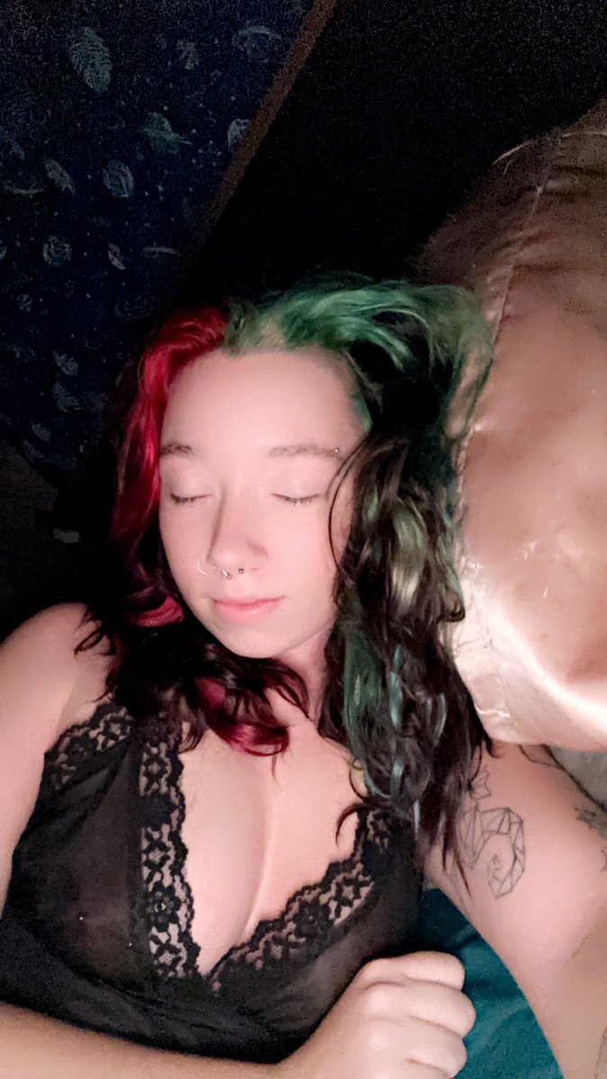 bitchloveyoutoo's tweet photo. https://t.co/JA1OCT09ty

Go subscribe it’s free 🤤 https://t.co/DzBdVqi8v7