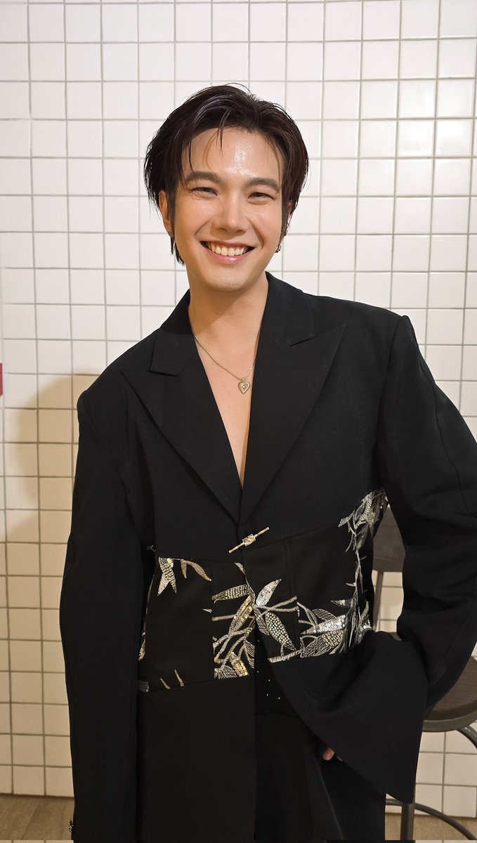 buildyourlove4u's tweet image. โพไหนดี เลือกเลยยย
Nong Build or P'Jak

BUILDIFUL RAINBOW ELEPHANT
#彩虹小象xBuild