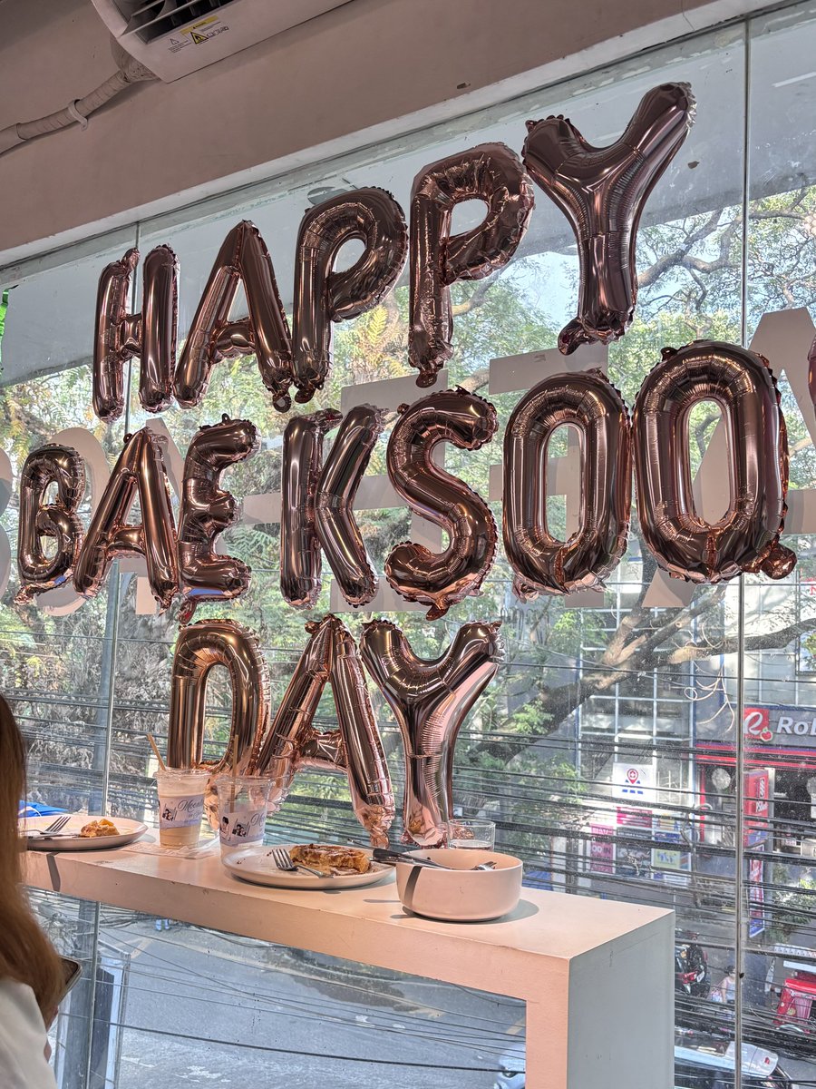 M1NSEOKI's tweet photo. happy baeksoo daayyy!!! β¨π
#MoonlightInJanuary @yours_baeksoo @cafe408_ https://t.co/LxGW4nOhx0