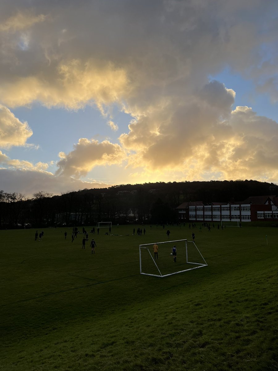 Paul Taylor tweet media