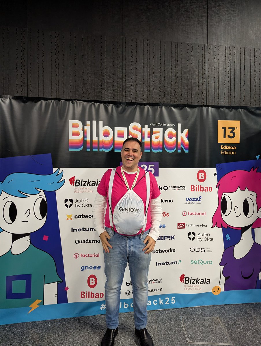 manufosela's tweet image. Bilbostack-eando en la @BilboStack  #bilbostack25