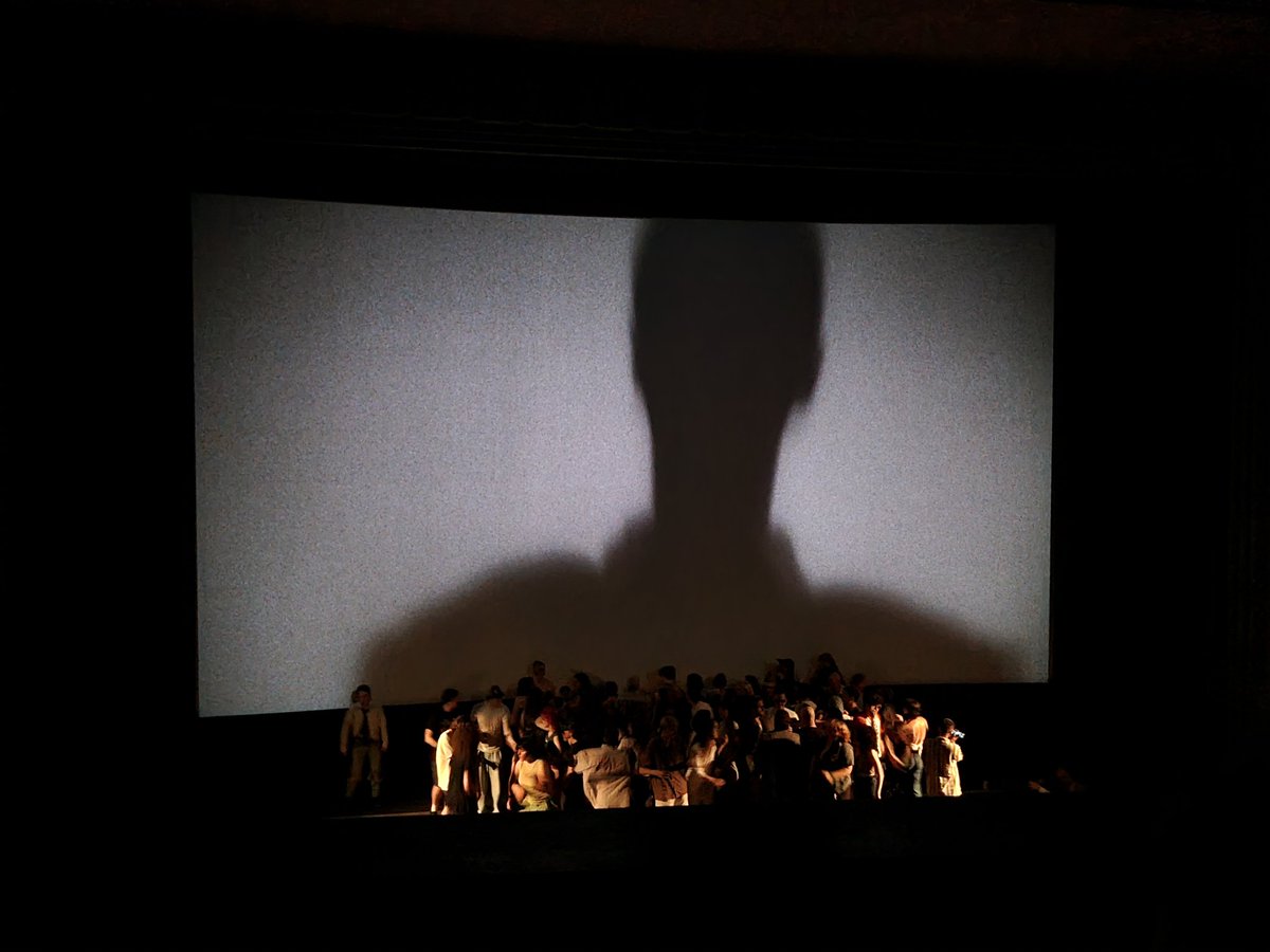 gregwmoseley's tweet photo. Finally welcoming the new year @astor_theatre https://t.co/8BwCnw7s3H