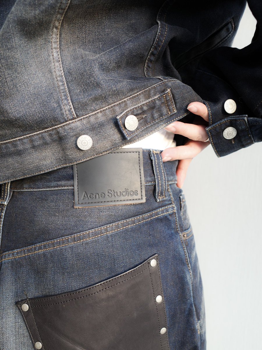 nonsugaaar_'s tweet photo. new in 👖🩶
@acnestudios https://t.co/zLDYgDnbIl
