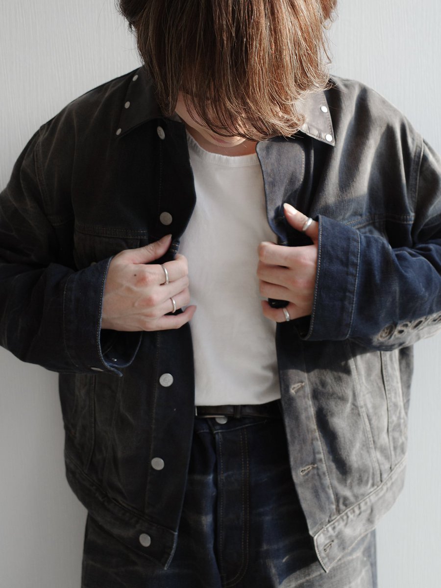nonsugaaar_'s tweet photo. new in 👖🩶
@acnestudios https://t.co/zLDYgDnbIl