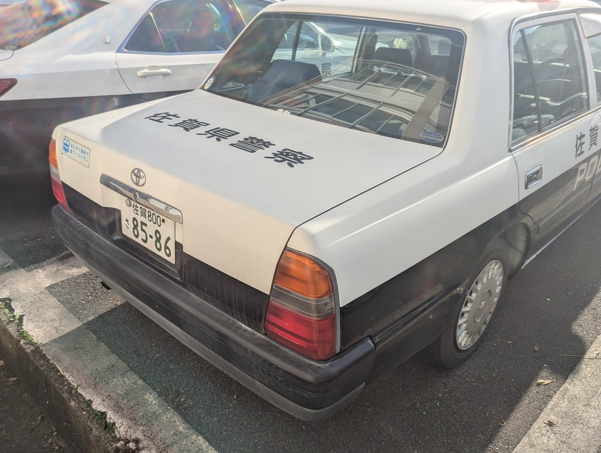 TSSSXS's tweet photo. 警察の人に見せてもらったけど、今まで見た警察車両の中で一番アレかもしれない https://t.co/JTW4xmWOrQ