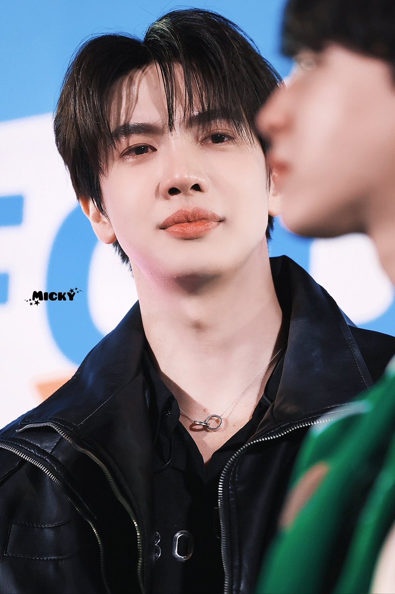 MunaMaMu's tweet photo. ขอบคุณที้เป็นมึง เป็นมึงมาตลอด

FOUREVER SEE YOU AGAIN
#FoureverYouFinalEP
#แม็กกี้บาส 
#maxky_rp #บาสเด็กอ้วนที่แท้จริง https://t.co/TE1za8jHia