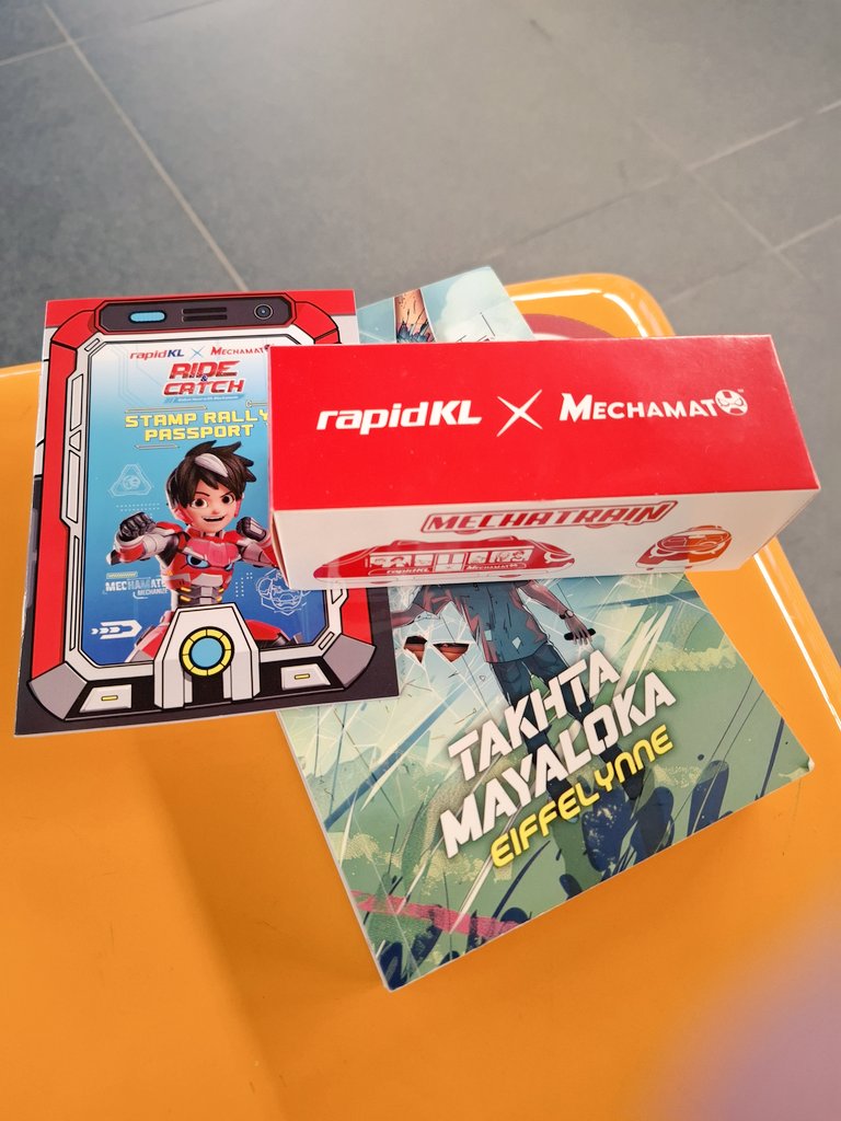 Cudin_103's tweet photo. 6 jam! Berjaya complete kan robot hunt bertemankan Takhta Mayaloka #RapidKLxMechamato #robothunt #mechatrain #mechamato https://t.co/sT4YZy0vwq