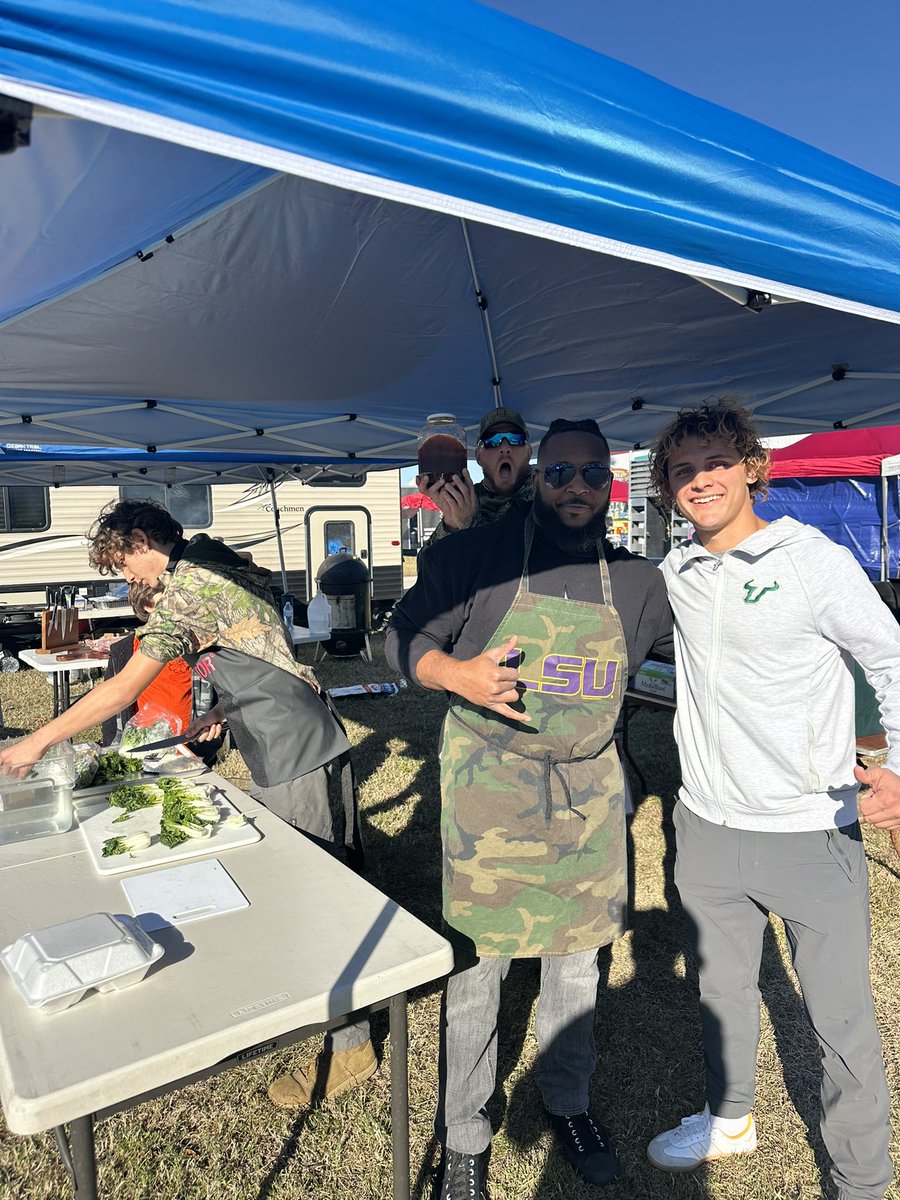 Gramatica7's tweet image. @BBQBill80 great seeing you and your team! Appreciate everything you do for our community and our amazing veterans! 🇺🇸
@nico_gramatica @MGramatica7 @GastonGramatic @GramaticaFF