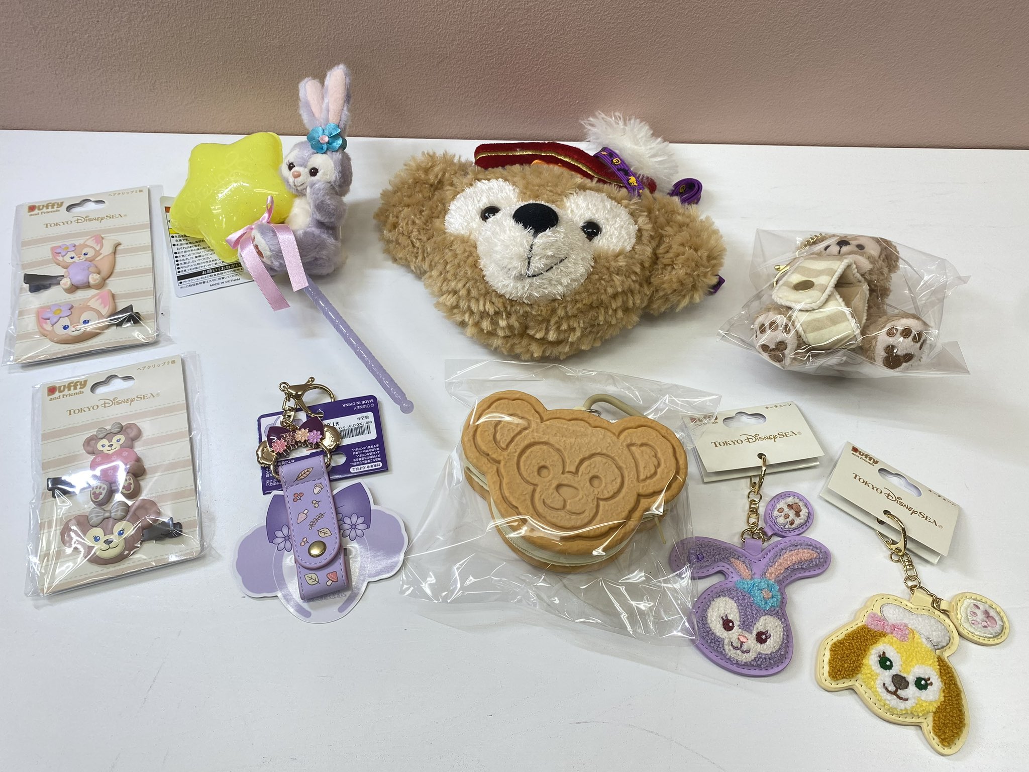 Amazon | チップ＆デール ぬいぐるみバッジセット イッツ