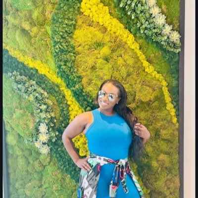 TitusLanay's tweet photo. #NewProfilePic https://t.co/En7BWRq1S5