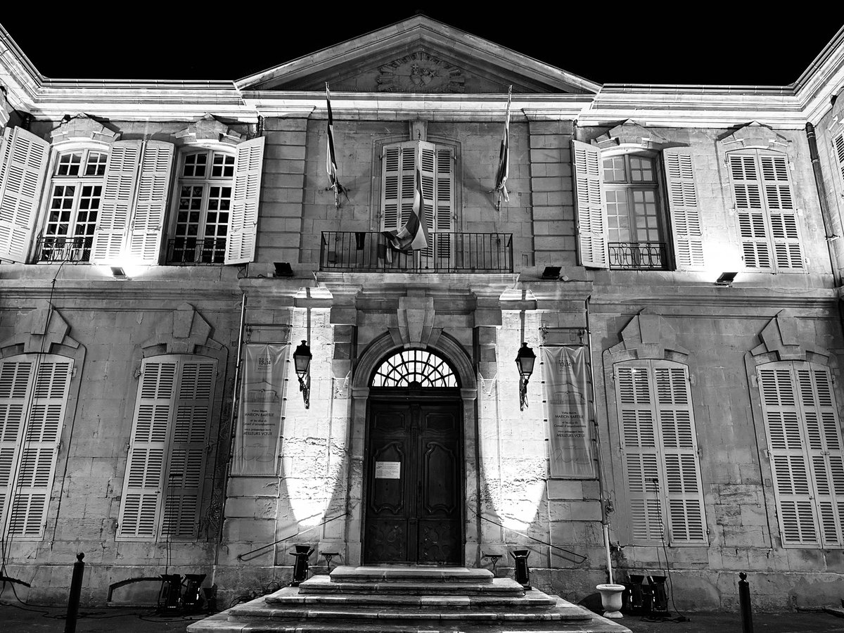 clmentftr's tweet photo. #Voeux2025 #Marseille1314

@MarionBareille https://t.co/uAUmMFESGF